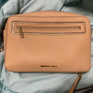 Michael Kors Crossbody